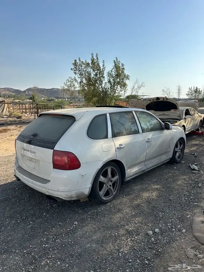 قطع غيار تشليح بورش كايين 2005 3