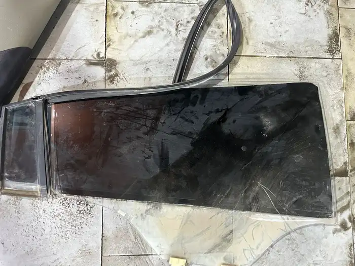 ديكور كيا ريو باب خلفي يمين 2