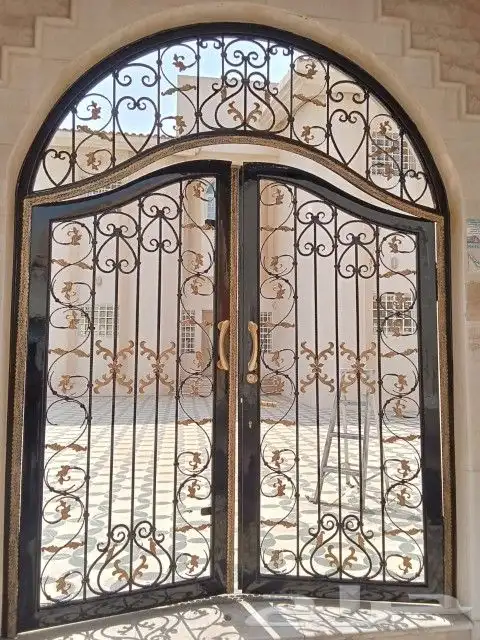 نجار ابواب صبغ ابواب 5