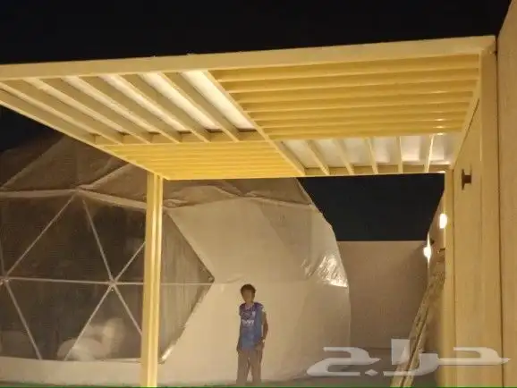 مظلات وسواتر وهناجر وجلسات حدائق وجميع أعمال الحدادة 0