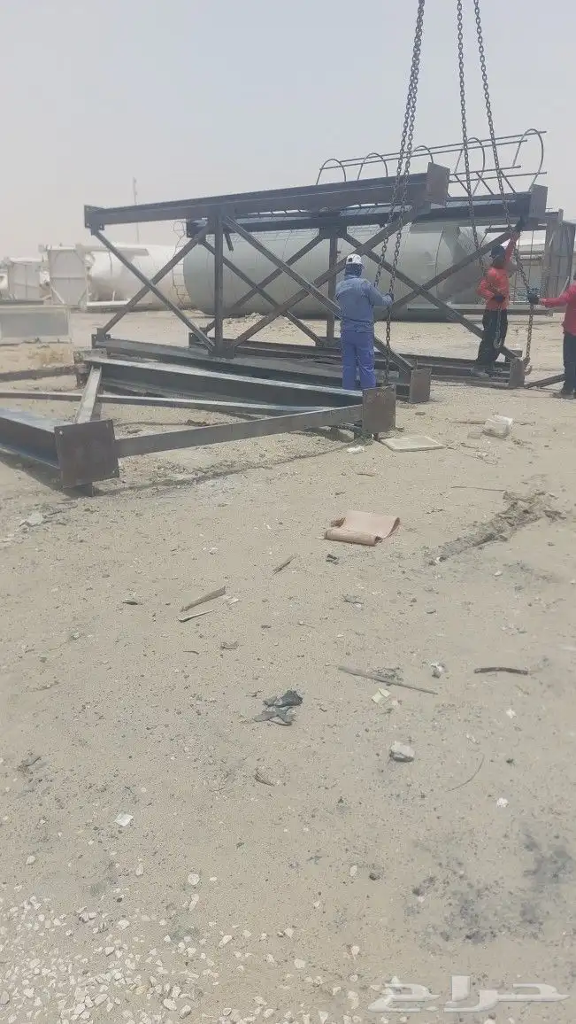 ازاله الصبغ القديم بالرمل وتخشين خرسانه 5