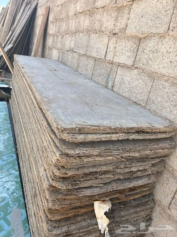 مرابيع واخشاب للبيع 3