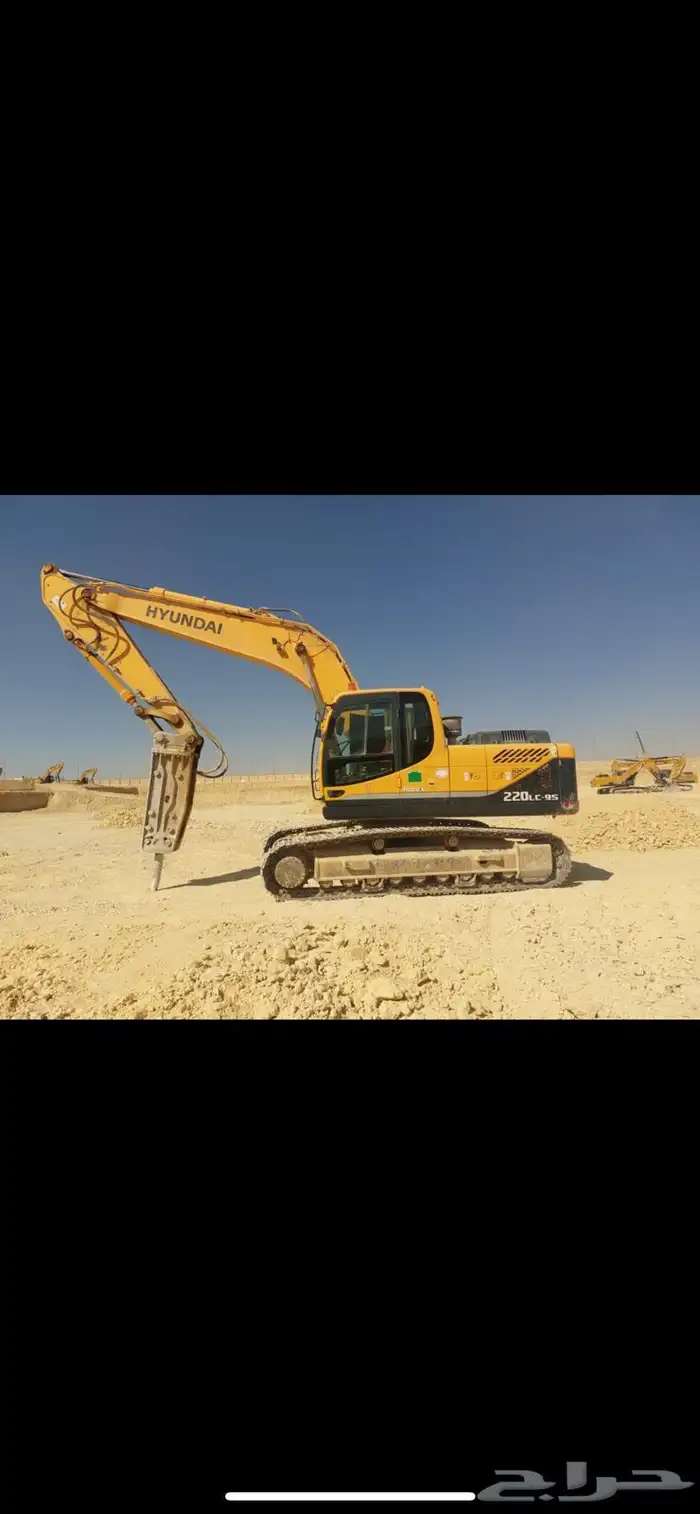 اعمال حفر تسوية أيجار بوكلين بوكلينات 1