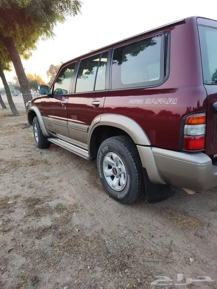 نيسان باترول سوبر سفاري 2000 2