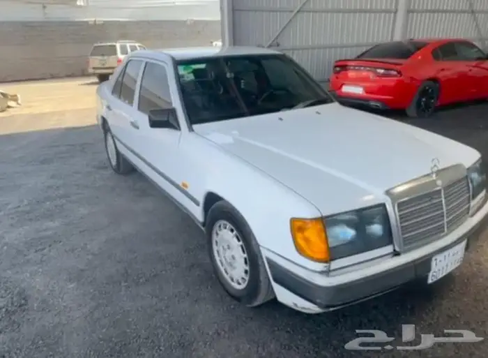 مرسيدس E260 مديل 1988 . 1