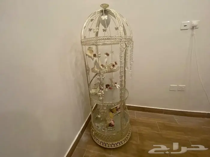 عربية ملكة 1