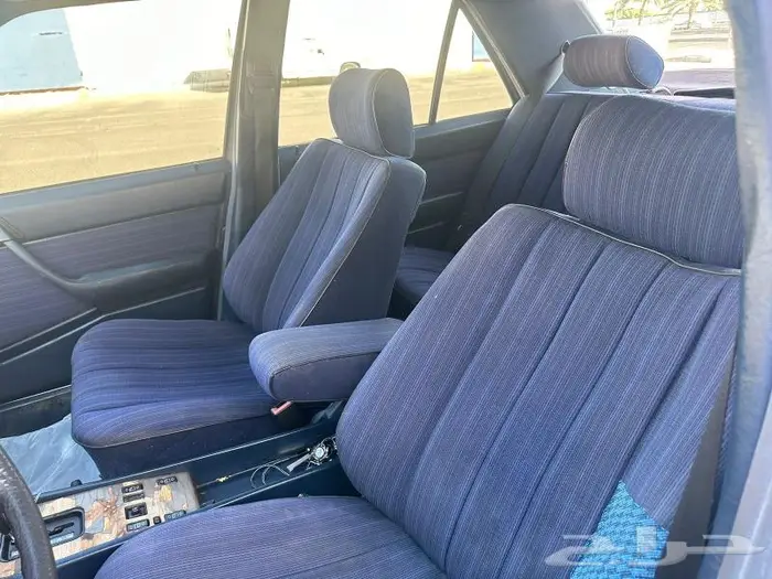 مرسيدس E260 مديل 1988 . 2