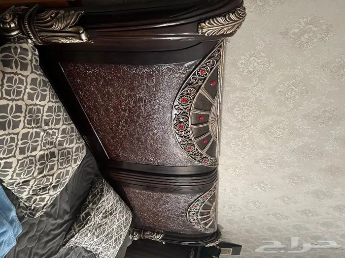 غرفة نوم خشب قوي خاليه من العيوب 2