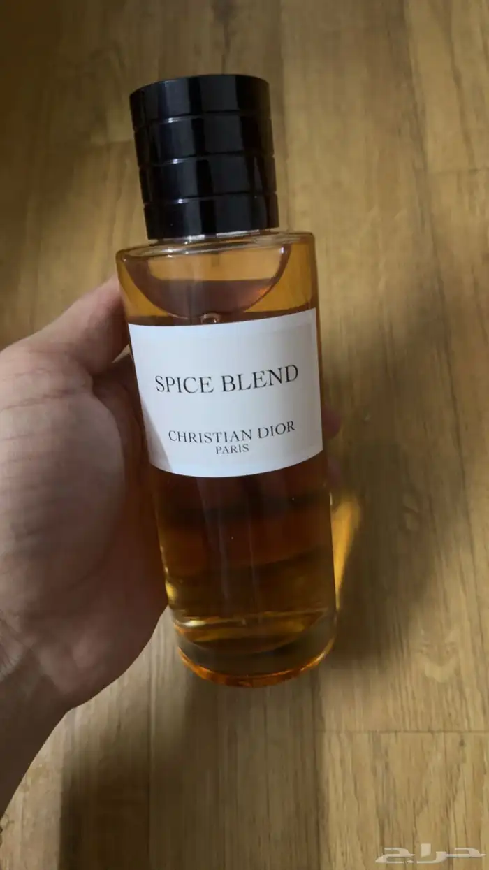 عطورت مطار بدون كرتون سعرنا بربع قايمه 25