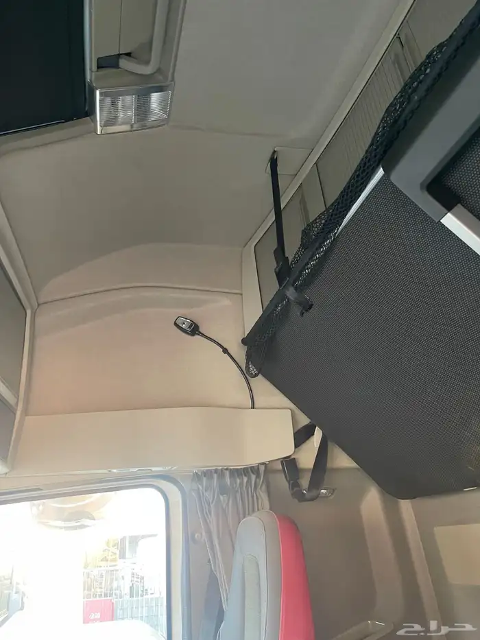 فولفو 2018 طراز 460 بطاقة جمركية 11