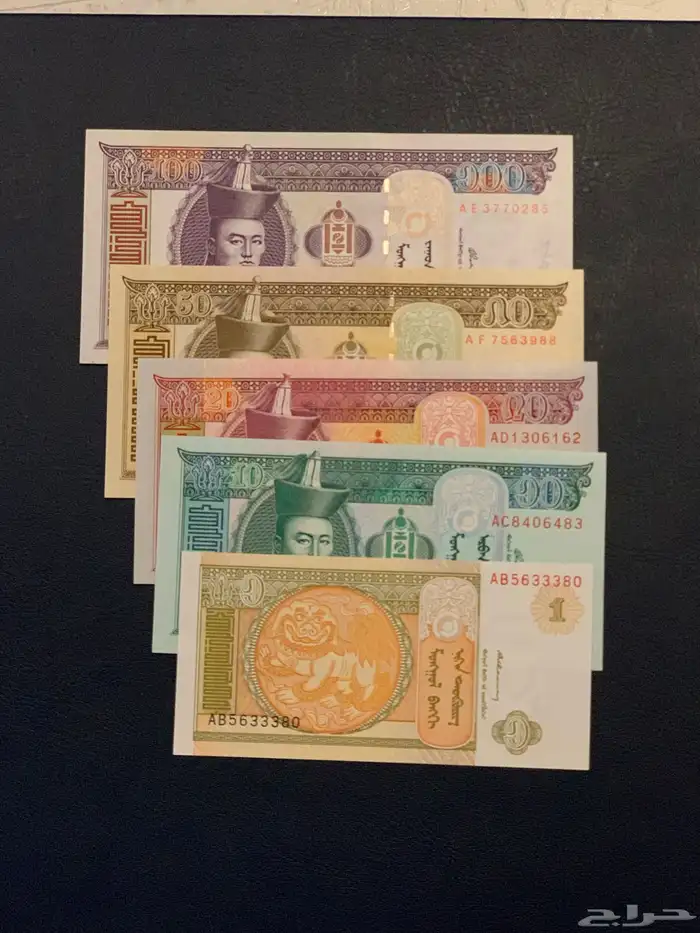 اطقم عملات متنوعة .. عربية واجنبية 3