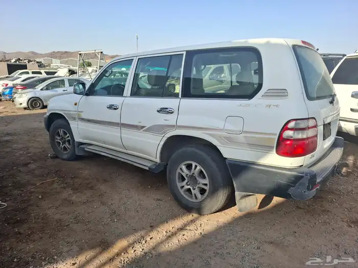 جيب جي اكس 2004 تشليح بيع قطع 3