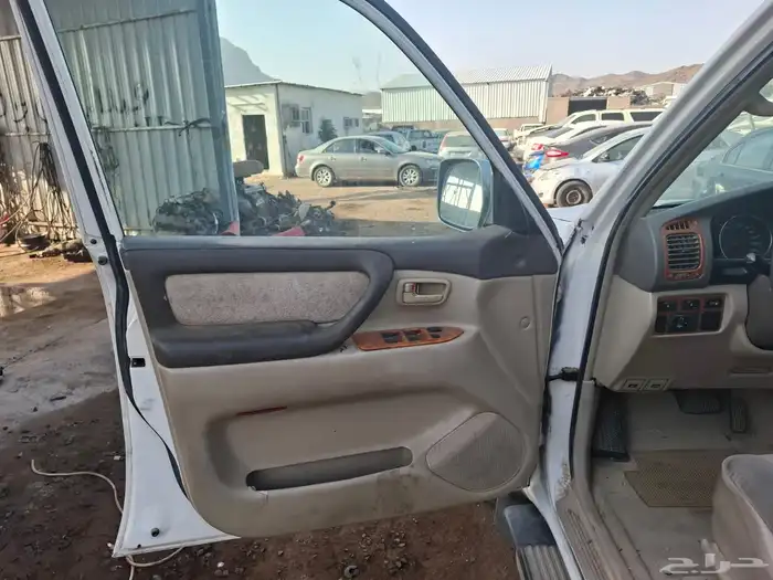 جيب جي اكس 2004 تشليح بيع قطع 8