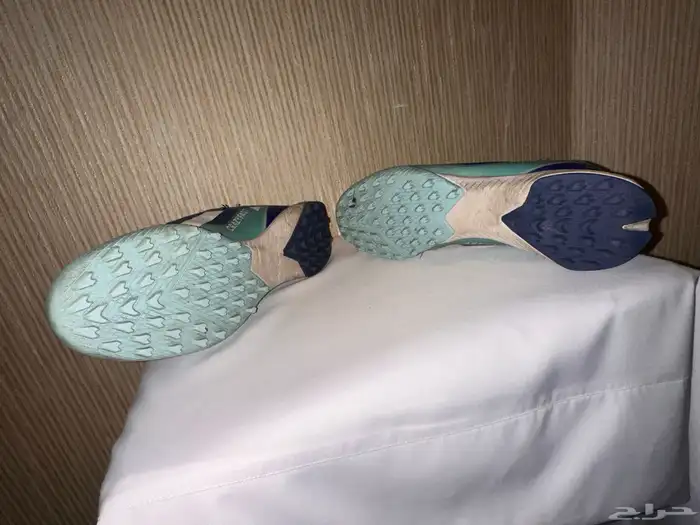 حذاء كرة قدام 2