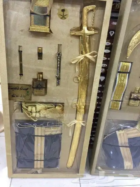 هدايا دروع بشوت مشالح سيوف 5
