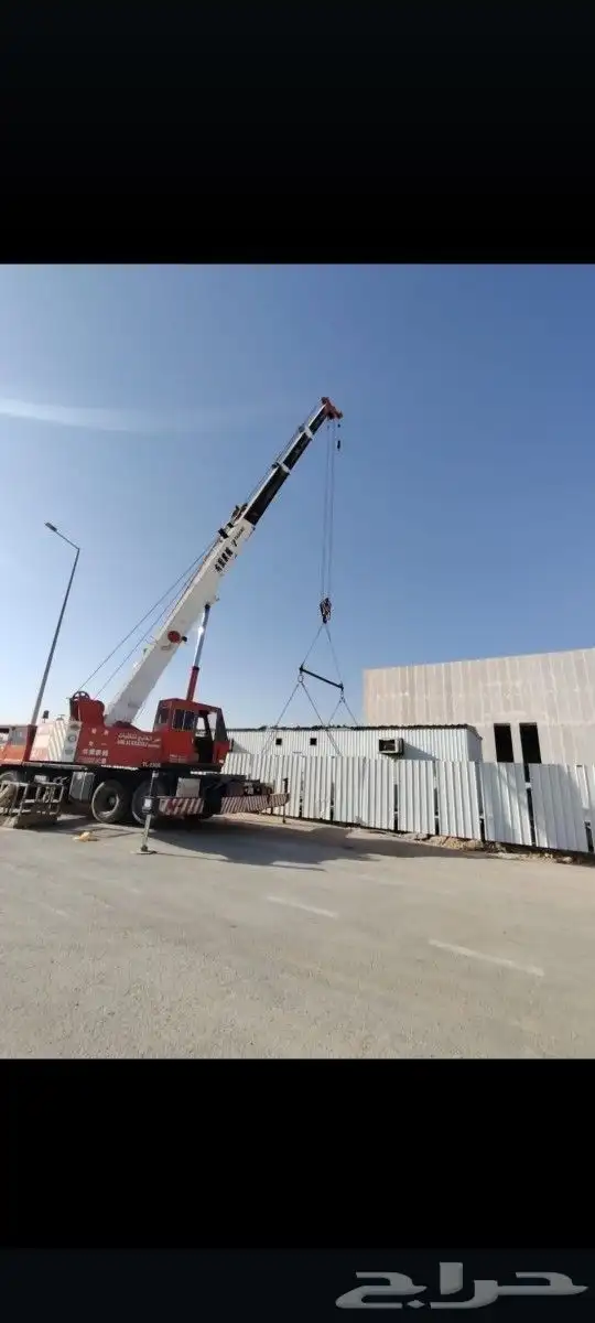 إيجار معدات ثقيله للايجار شهري واسبوعي ويومي ومشاوير 0