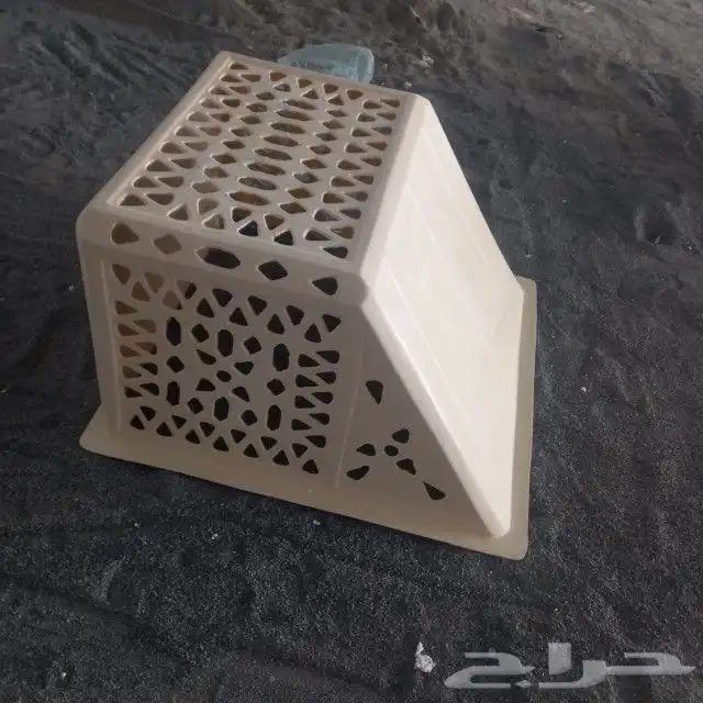 صندوق م  ف خارج  ف بر جلاد 0