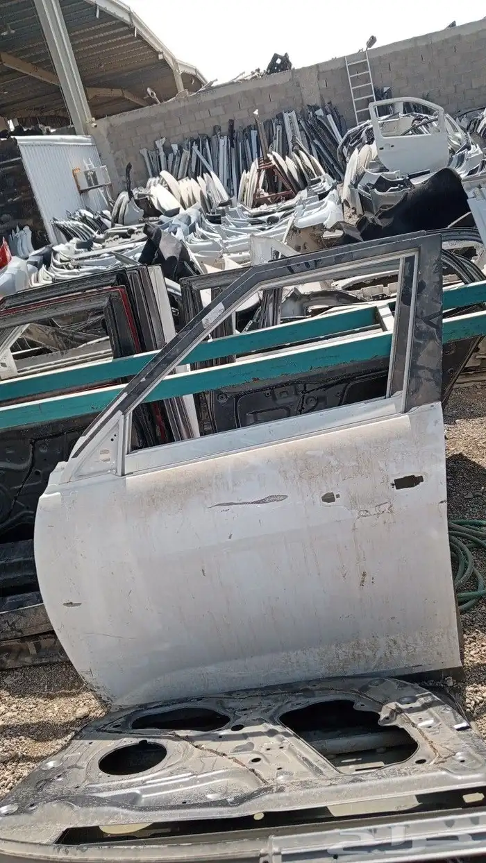 يوجد لدينا باب أمامي يسار كريتا تشليح نضيف مديل 2021 2022 2