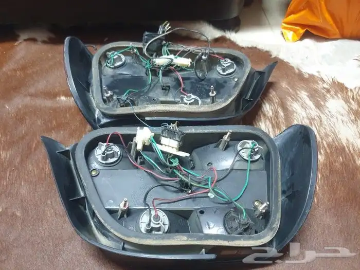 صطابات خلف طقم bmw e38 1