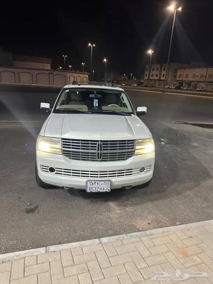 لنكون نافيجتور 2008 للبيع 0