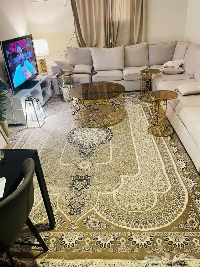 سجاد للبيع بظهرة لبن مخرج 33 6