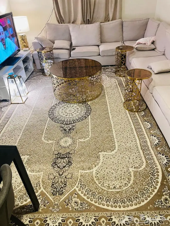 سجاد للبيع بظهرة لبن مخرج 33 9