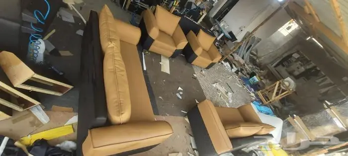 كنب مكتبي جديدة جلد فخم (طقم كنب كلاسيك وكنب ملكي متوفر) 8