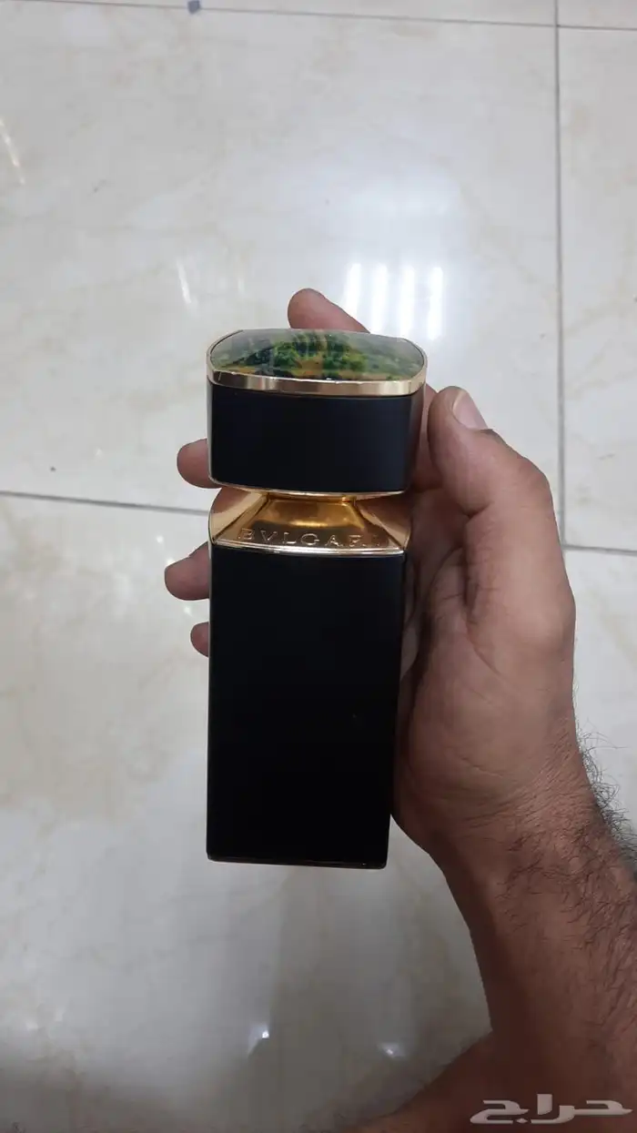 عطورت مطار بدون كرتون سعرنا بربع قايمه 16