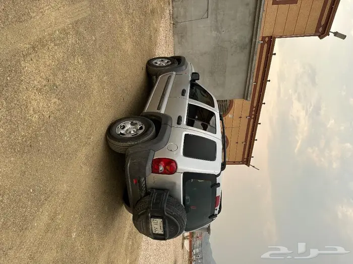 جيب شروكي 2004 نظيف جدا 1
