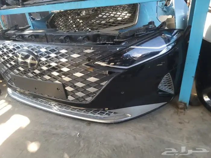 صدام وشمعات وحامل اديترات ازيرا 2022 1