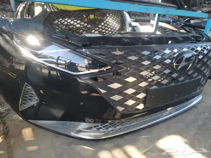 صدام وشمعات وحامل اديترات ازيرا 2022 2