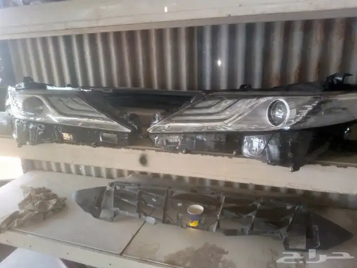 يتوفر لدينا شمعات اماميه كامري ثلاثه لد مديل 2021 2022 0