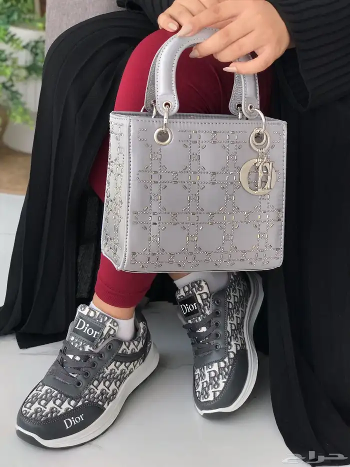 طقم شنط مع شوز ماركة ديور.قوتشي. شانيل 3