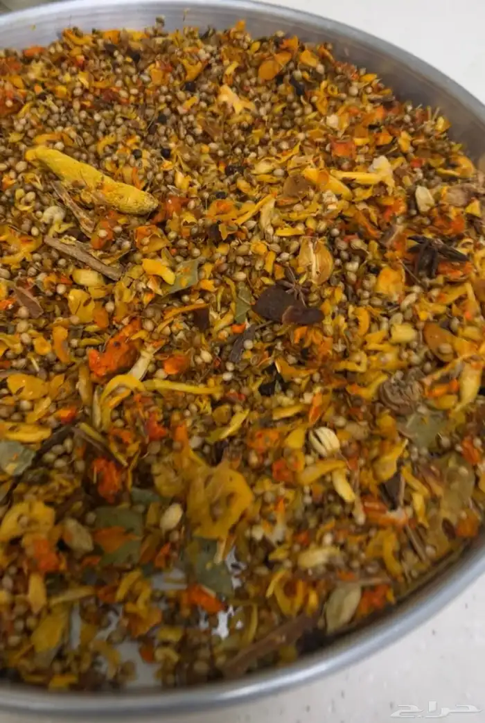 بهارات مغسلة ومنظفة ومطحونه على النظر العلب الوحدة ب 25 4