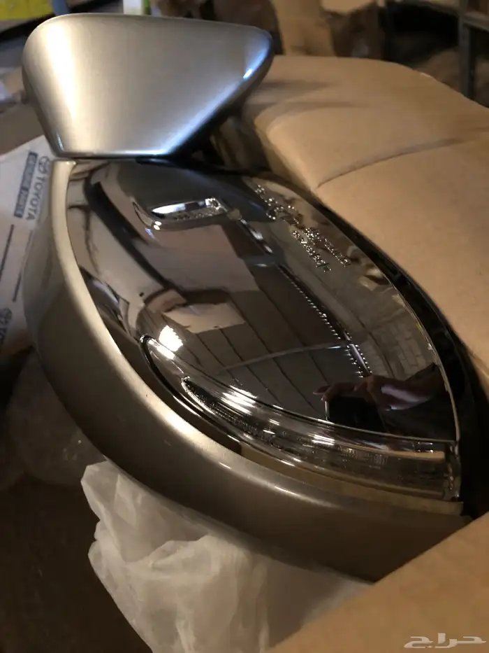 مرايه لكزس LS أصلي وكالة 1