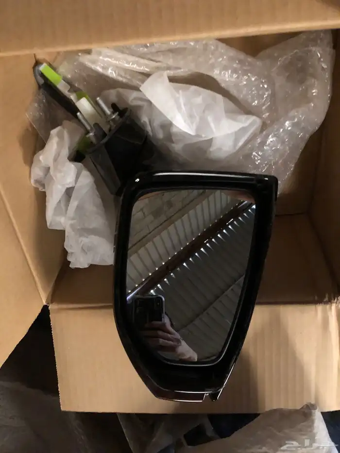 مراية لكزس LS أصلي جديده 2