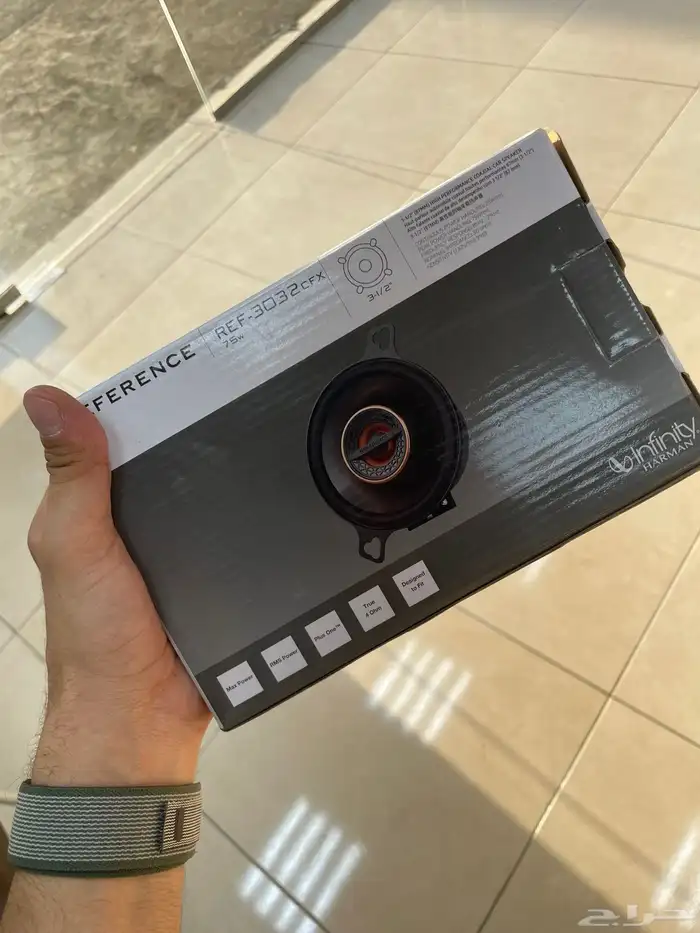 سماعات جي بي ال دائري بيضاوي 7