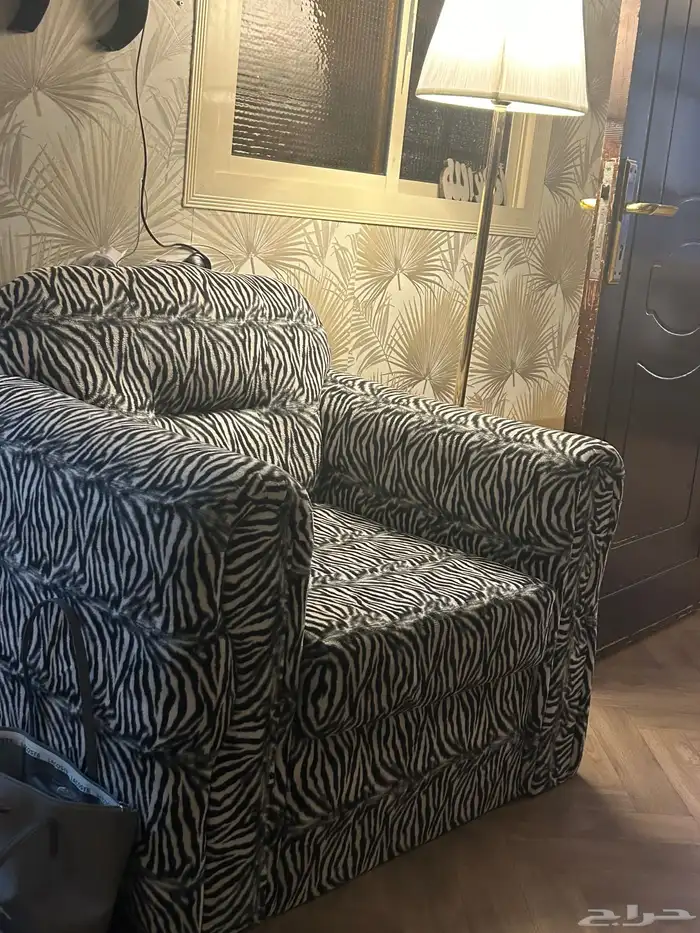 كنب مخطط 1
