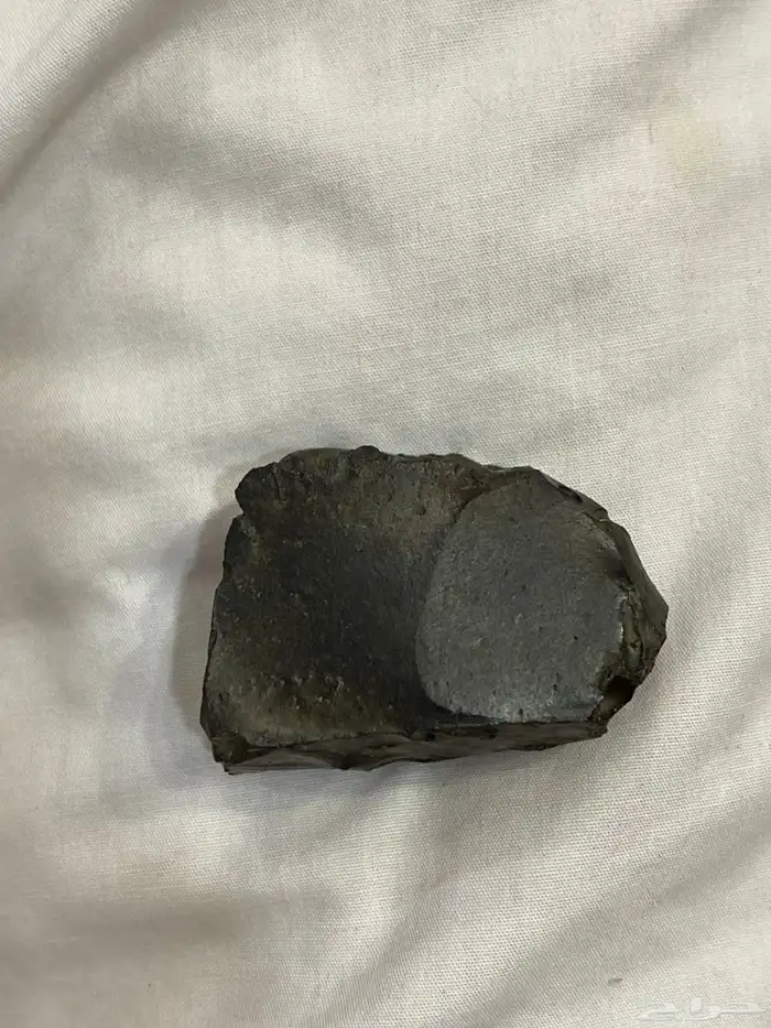 نيزك احجار كريمه نادره 0
