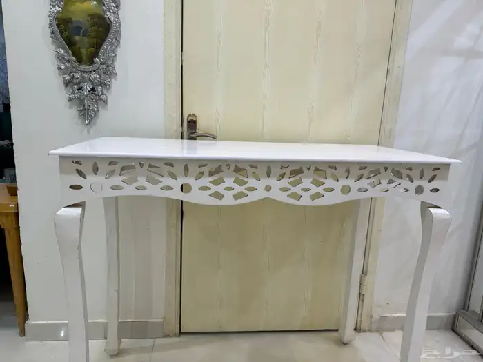 اثاث وطاولات كونسلو 11