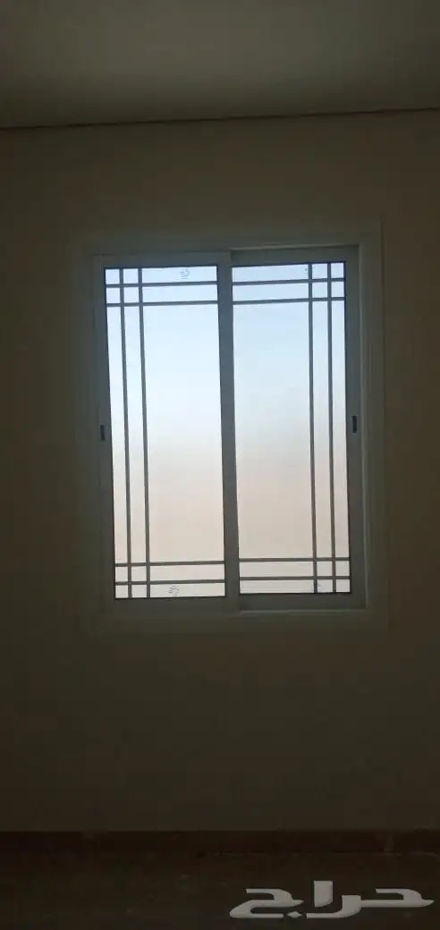 دربزين استيل باب ليزر المينويم شباك باب 15