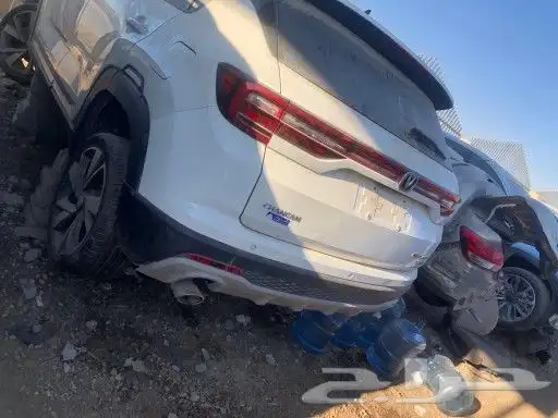 توفير جميع قطع غيار السيارات 45