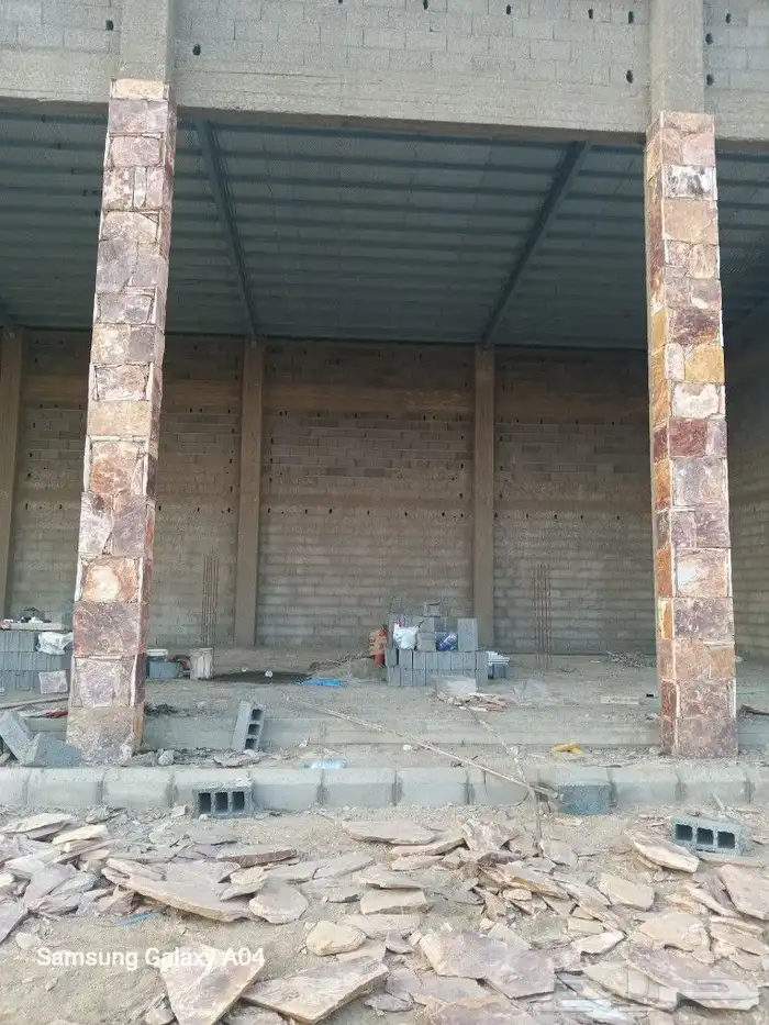 يوجد معلمين تلبيسات حجر تنومه وحجر بللحمر وحجرطبيعي 1