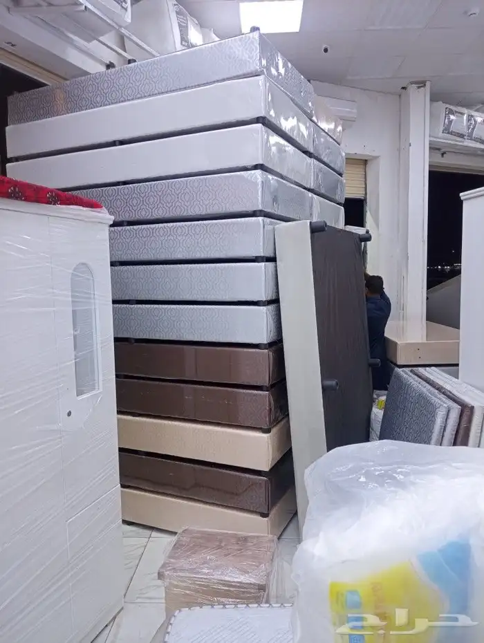 اسره خشب وسراير حديد مراتب بطانيات مفارش مخدات 5