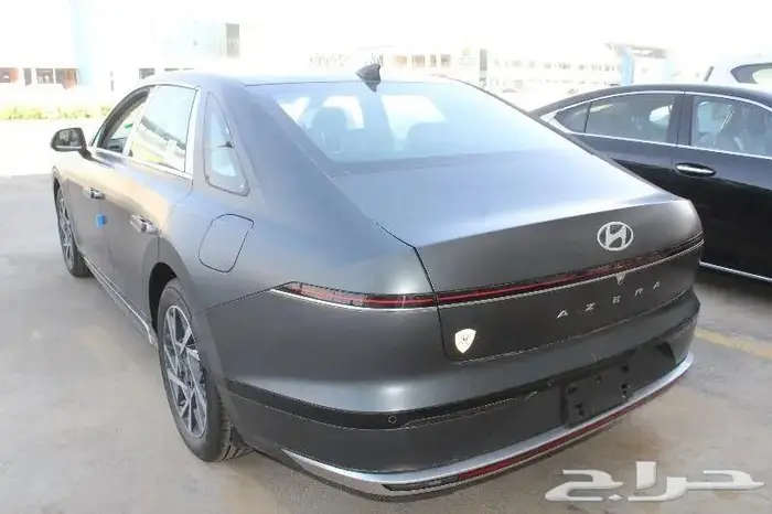 هيونداى ازيرا كلاسيك 2025 سعودى 3