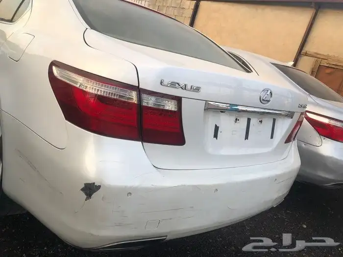 توفير جميع قطع غيار السيارات 1