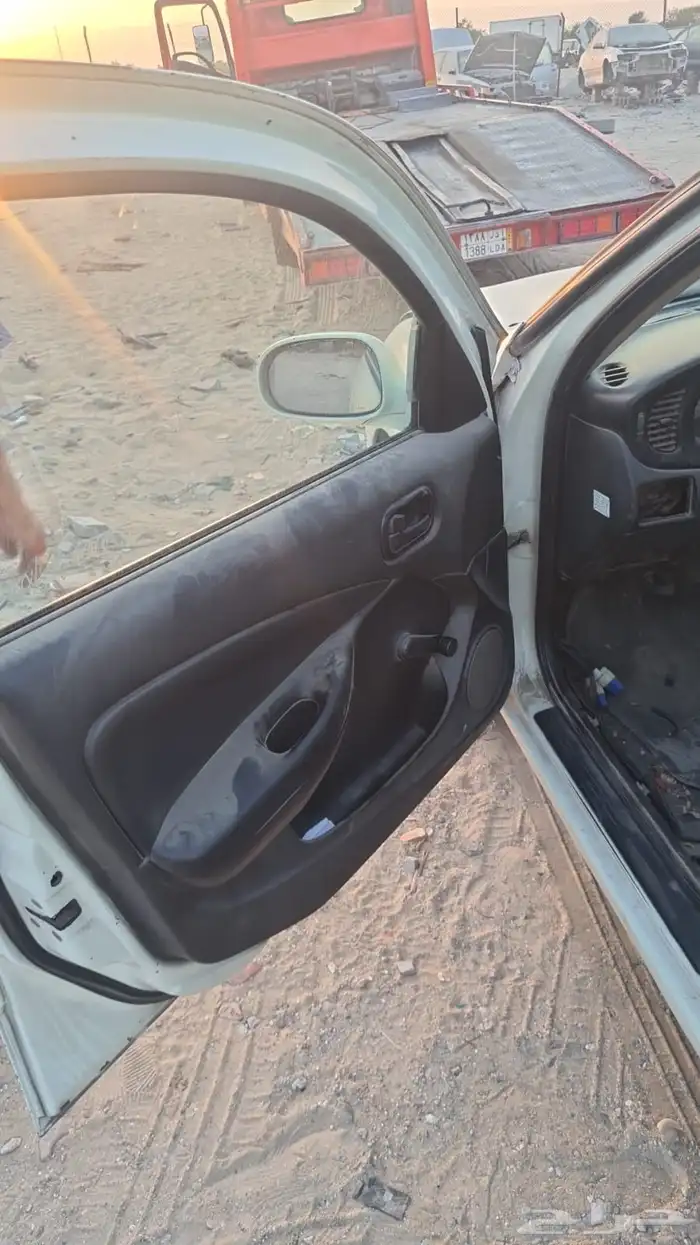 نيسان صني sunny 4