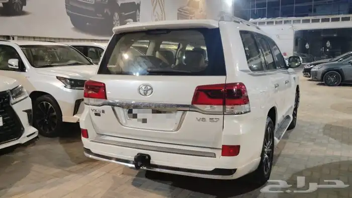 لاندكروزر VXS 2017 4