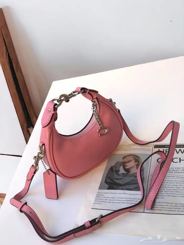 شنطة الهبة ماركة كوتش 5