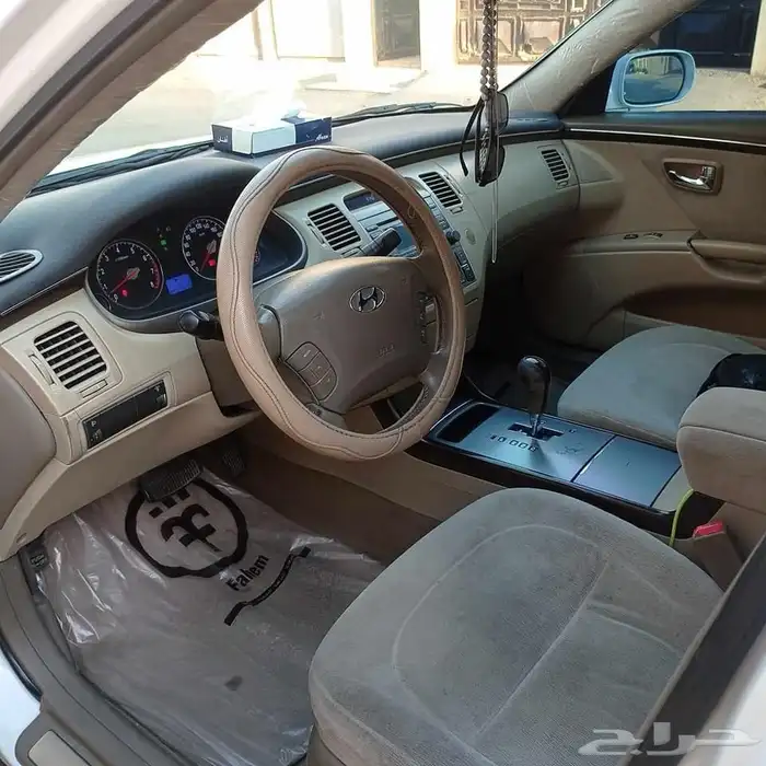 هونداي أزيرا 2009 5